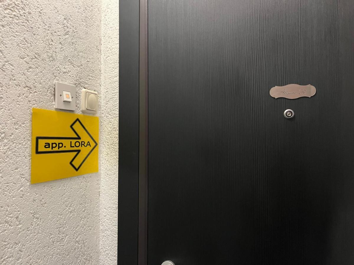 リエカApartman Loraアパートメント エクステリア 写真