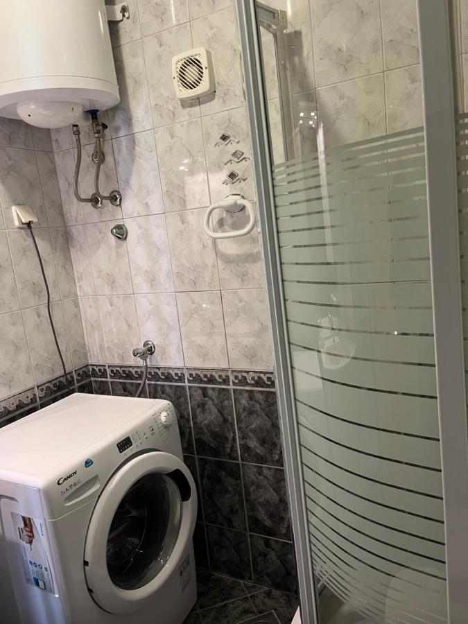 リエカApartman Loraアパートメント エクステリア 写真